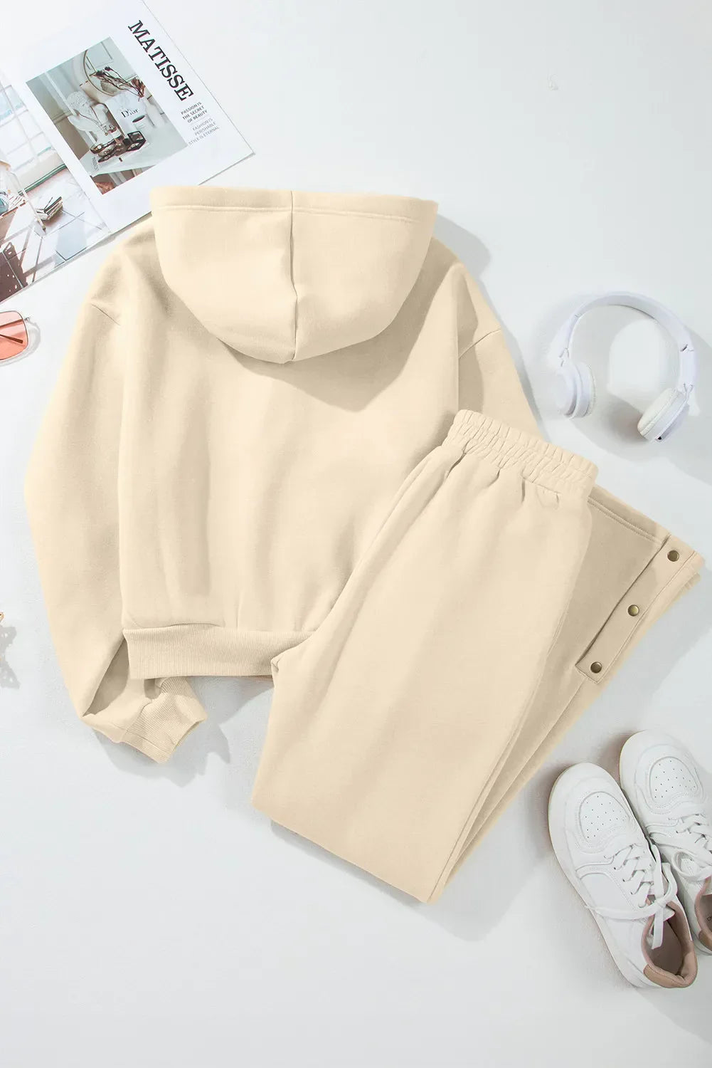 Livia – Stylish Two-Piece Lounge Set with Hoodie & Joggers