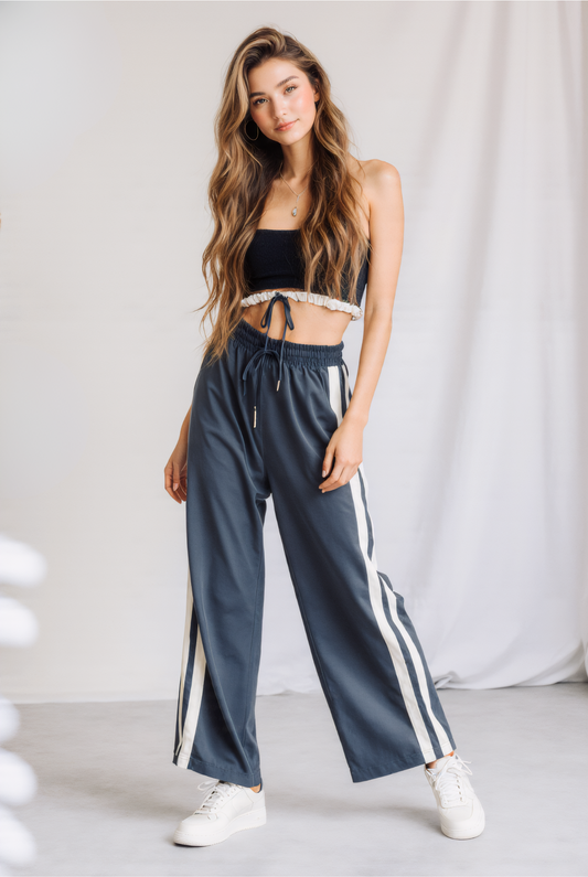 Daphnie Elegant Straight-Leg Trousers – Sophisticated Fit for Work & Beyond